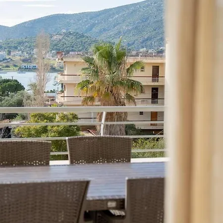 Patras Skyline Suite מראה חיצוני תמונה